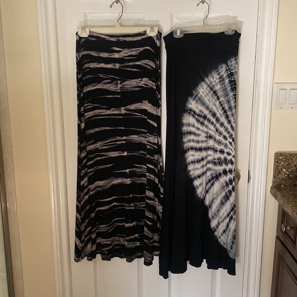 Maxi Skirts - Picture 3 of 3